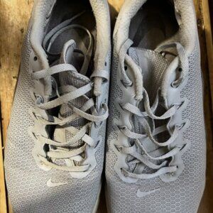Metcon Grey Nike Shoes Mens Size 9